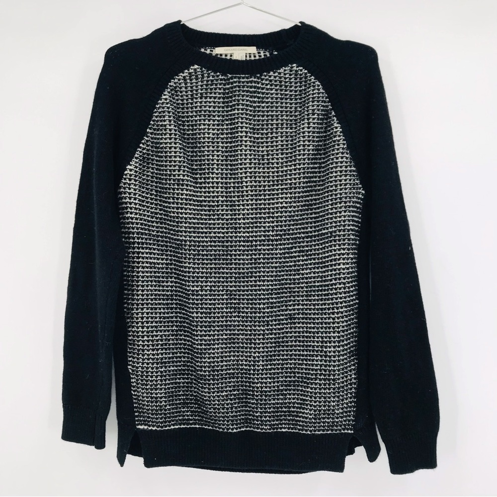 Gerard Dares Long Sleeve Lamb Wool Blend Knit Sweater Black and White Size 3